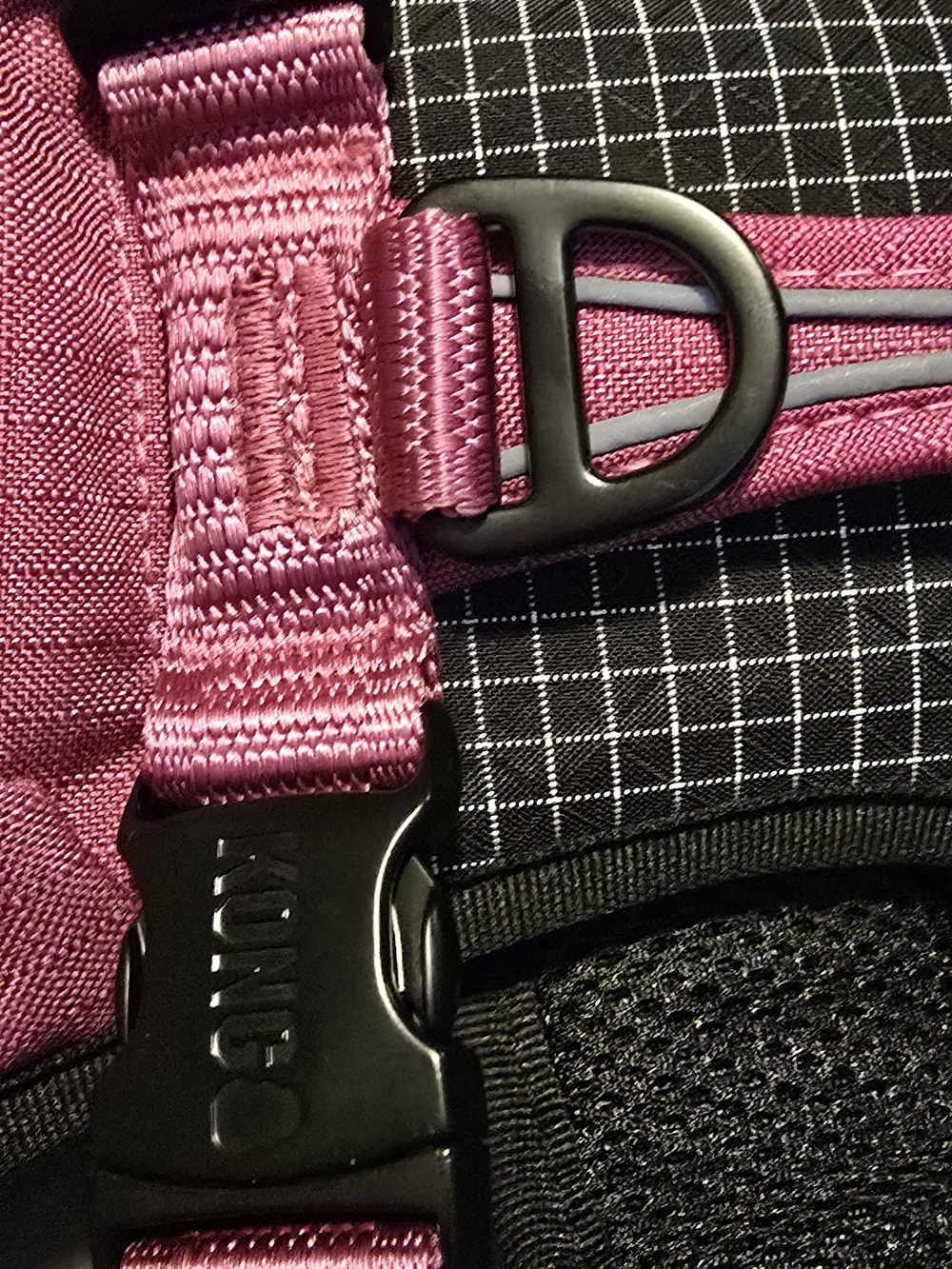 Medium KONG Pink Dog Harness - Durable Pet Accessory - Picture 6 of 8